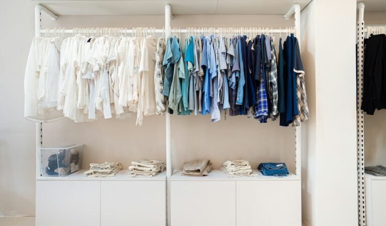 The 3-Item Capsule Wardrobe for People Who Hate Doing Laundry